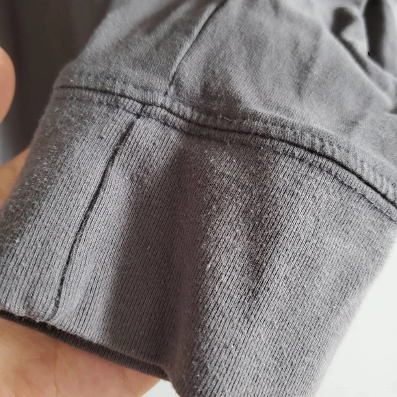 Blue Owl Brewing Company grey zip hoodie from brewery in Austin, Texas Size L - Picture 9 of 11